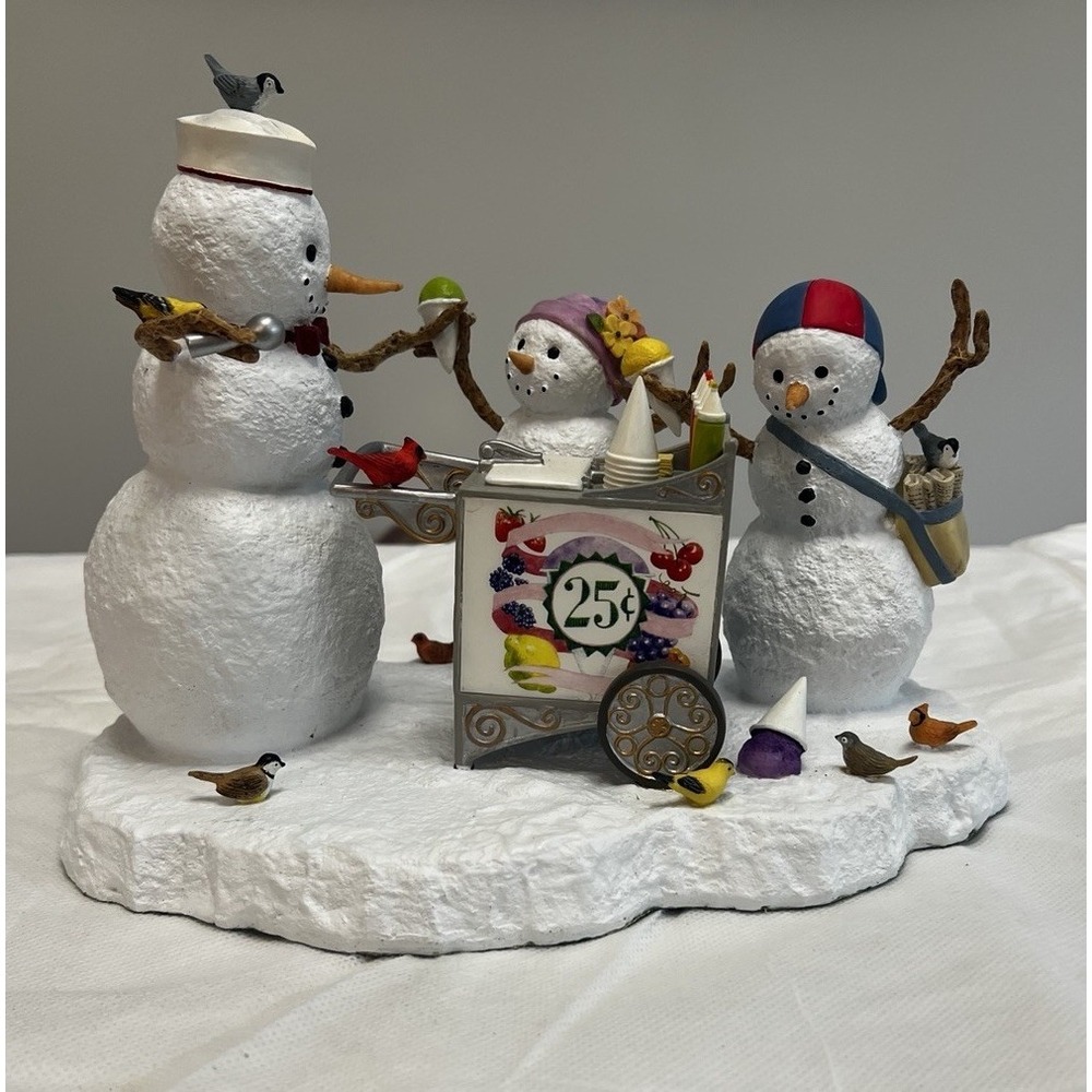 Lenox A Winter Treat Snowman Family Figurine Lynn Bywaters 1258/3500‎ Christmas